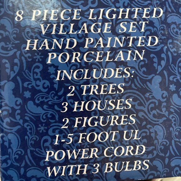 Vtg Holiday Traditions 8 Pc Lighted Christmas Village Set Hand Painted Porcelain - Picture 15 of 15